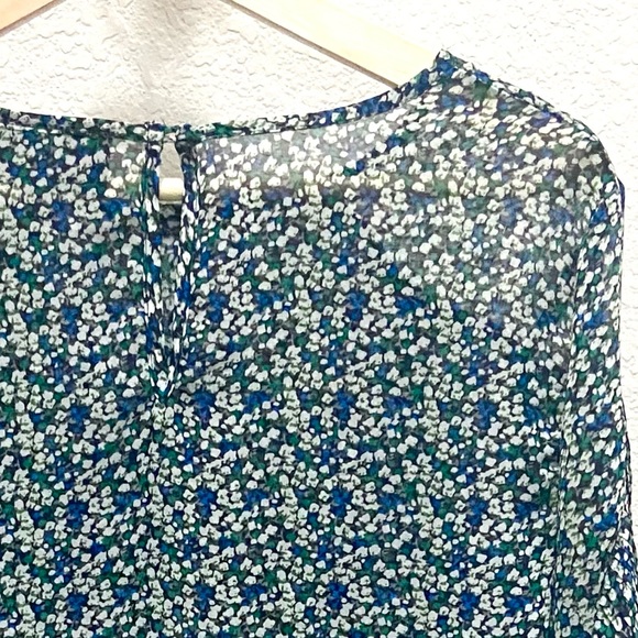 ANTHROPOLOGIE Sunday in Brooklyn Forget-Me-Not Sheer Printed Ruffle Top- Medium - Picture 15 of 16